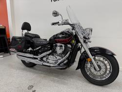 2014 Suzuki VL800T (BOULEVARD C50T) Black