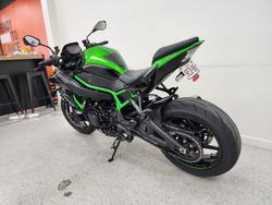 2022 Kawasaki Z H2 (ZR1000K) Green