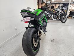 2022 Kawasaki Z H2 (ZR1000K) Green