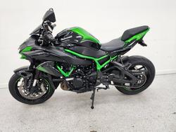 2022 Kawasaki Z H2 (ZR1000K) Green