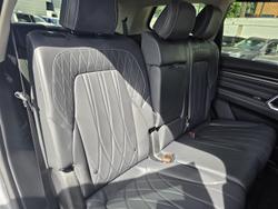 2025 LDV D90 Executive