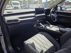 2025 LDV D90 Executive