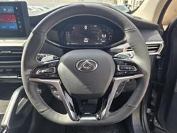 2025 LDV D90 Executive