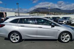 2017 Holden Astra LT