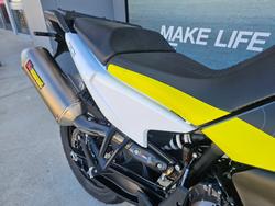 2022 HUSQVARNA NORDEN 901 Black