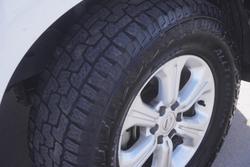 2017 Nissan Navara ST