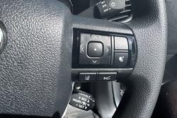 2025 Toyota Hilux SR 48V GUN126R 4X4 Dual Range Stunning Silver