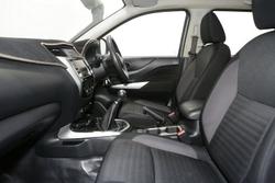 2021 Nissan Navara SL