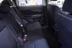 2020 Mitsubishi Outlander ES