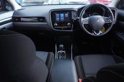 2020 Mitsubishi Outlander ES