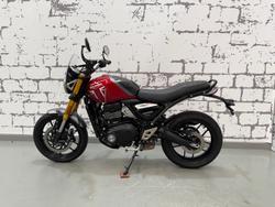 2025 Triumph Speed 400 Speed Four Red