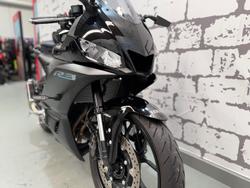2023 Yamaha YZF-R3 R3 Black
