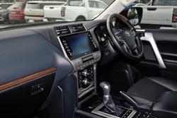 2022 Toyota Landcruiser Prado Kakadu