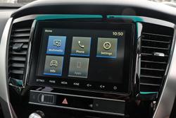 2022 Mitsubishi Pajero Sport GLX