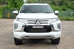 2022 Mitsubishi Pajero Sport GLX