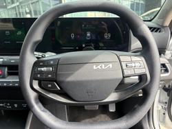 2025 Kia K4 S