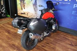 2017 BMW Motorrad R1200R SPORTS Red