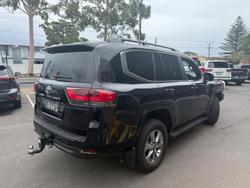 2021 Toyota Landcruiser VX