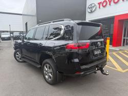 2021 Toyota Landcruiser VX