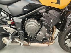 2026 Triumph Trident 660 Trident Yellow