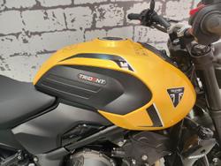 2026 Triumph Trident 660 Trident Yellow