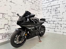 2024 Yamaha YZF-R7 LAMs YZF-R Black