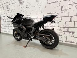 2024 Yamaha YZF-R7 LAMs YZF-R Black
