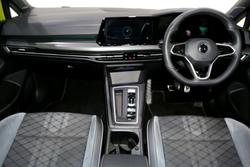 2021 Volkswagen Golf 110TSI R-Line