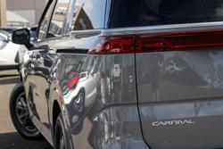 2023 Kia Carnival S