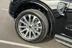 2023 Ford Everest Platinum