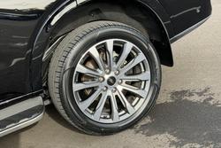 2023 Ford Everest Platinum