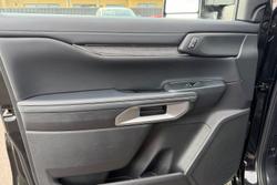 2023 Ford Everest Platinum