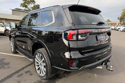 2023 Ford Everest Platinum