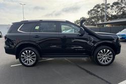 2023 Ford Everest Platinum