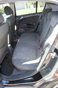 2013 Opel Corsa Enjoy CO Carbon Flash