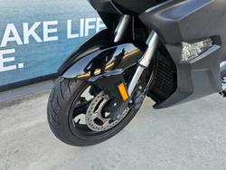 2016 BMW Motorrad C 650 SPORT Black