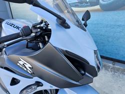 2022 Suzuki GSX-R1000A White