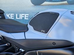 2022 Suzuki GSX-R1000A White