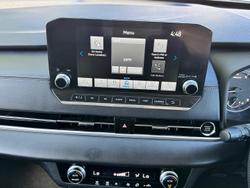 2022 Mitsubishi Outlander LS