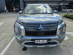 2023 Mitsubishi Outlander LS