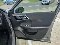 2023 Mitsubishi Outlander LS