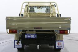 2025 Toyota Landcruiser GXL