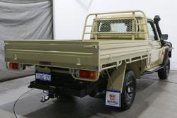2025 Toyota Landcruiser GXL