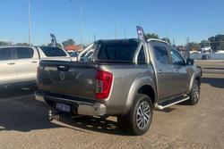 2019 Nissan Navara ST-X