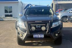 2019 Nissan Navara ST-X