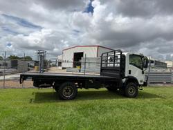 2025 Isuzu N Series NPS 75/45-155 White