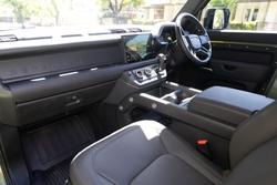 2025 Land Rover Defender 90 D250 S