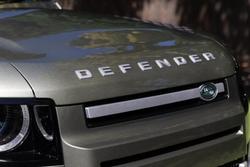 2025 Land Rover Defender 90 D250 S