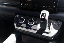 2025 Land Rover Defender 90 D250 S