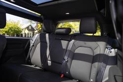 2025 Land Rover Defender 90 D250 S